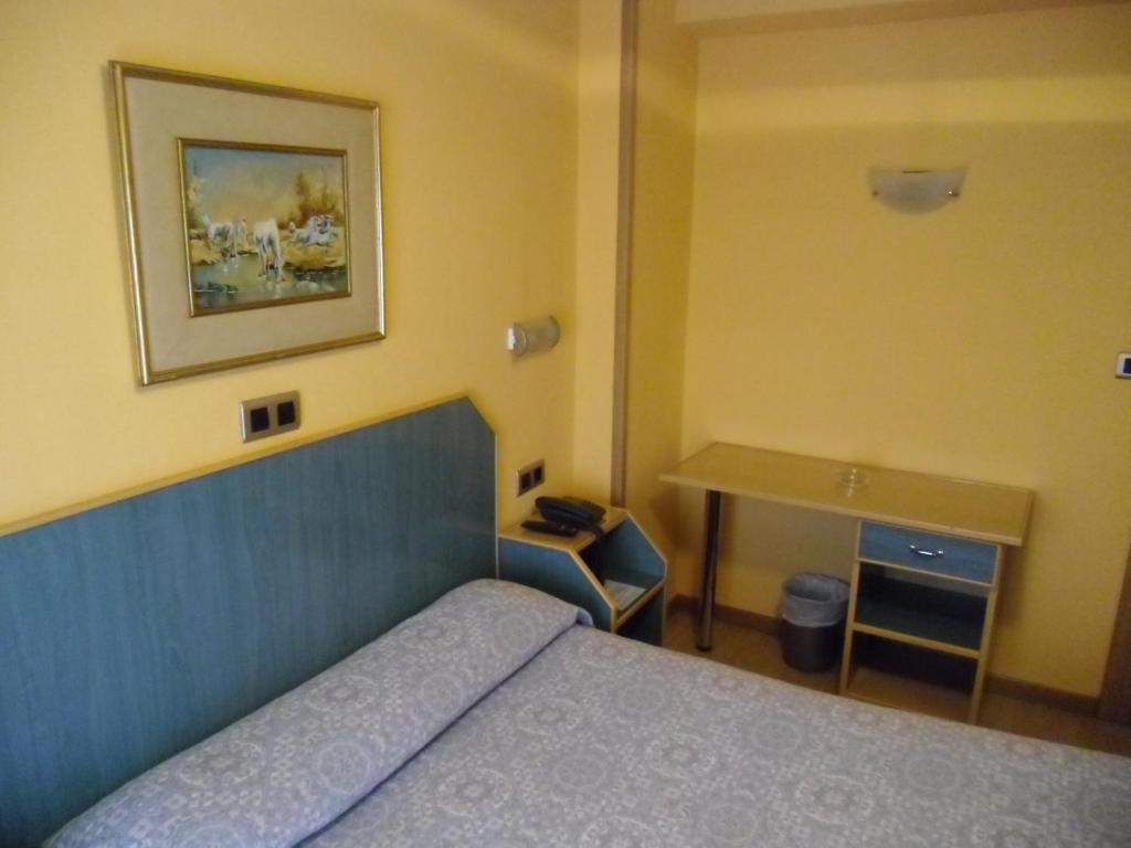 Hostal Don Suero Leon Ngoại thất bức ảnh