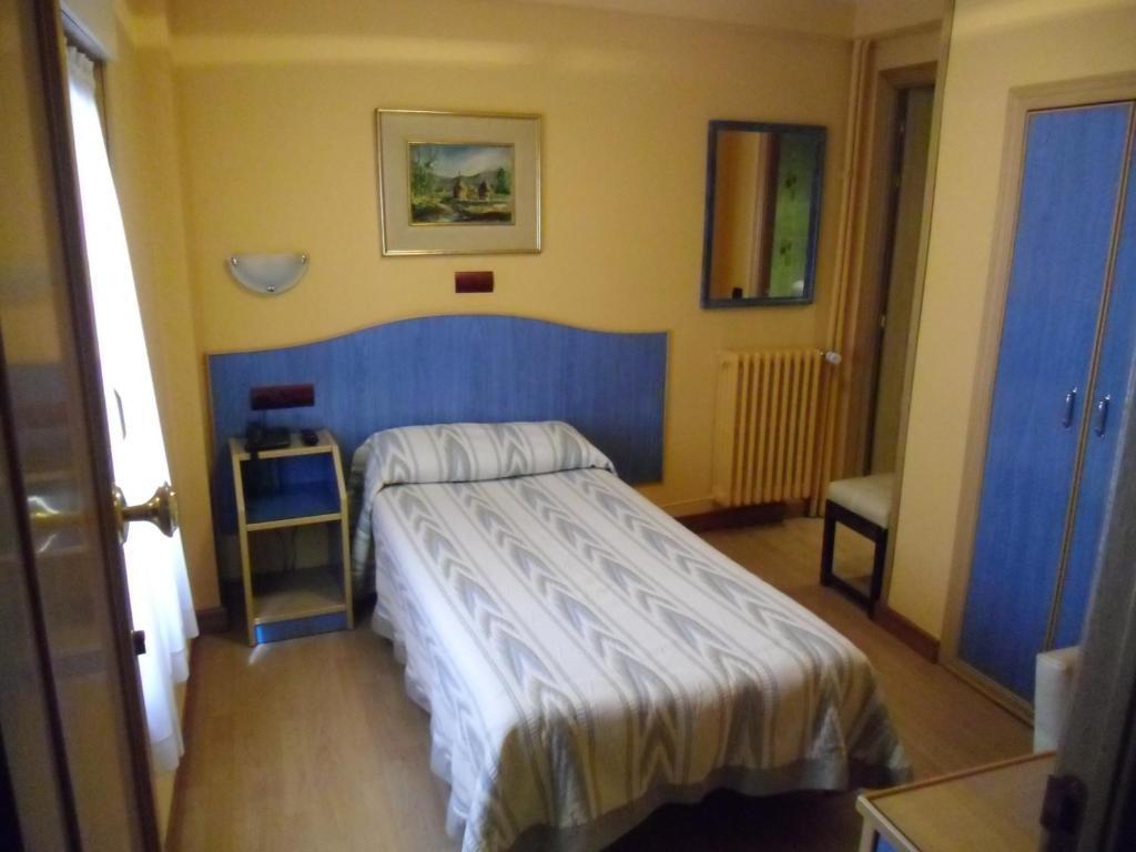 Hostal Don Suero Leon Ngoại thất bức ảnh