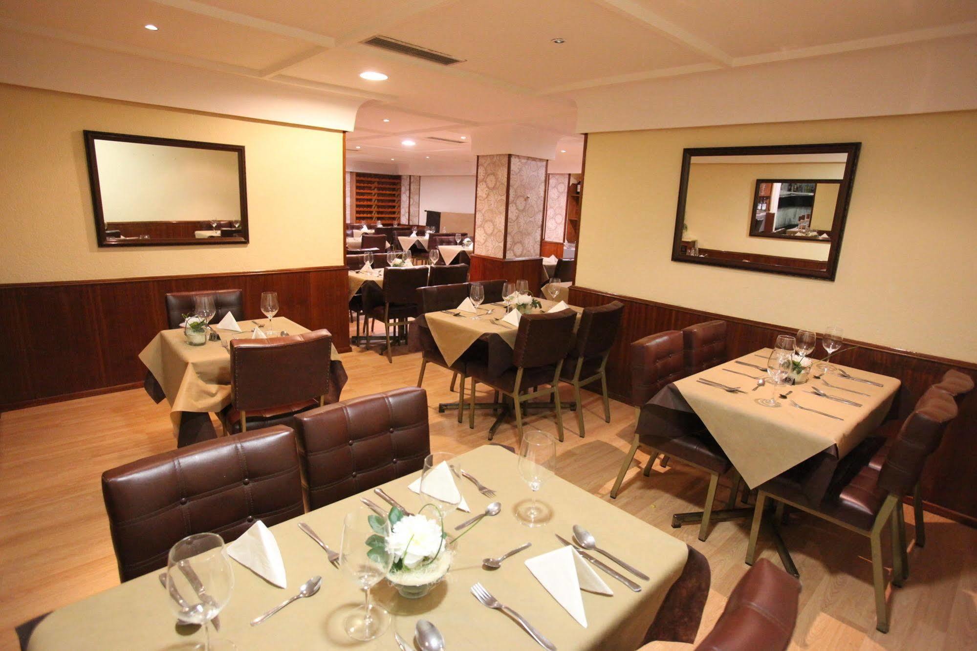 Hostal Don Suero Leon Ngoại thất bức ảnh
