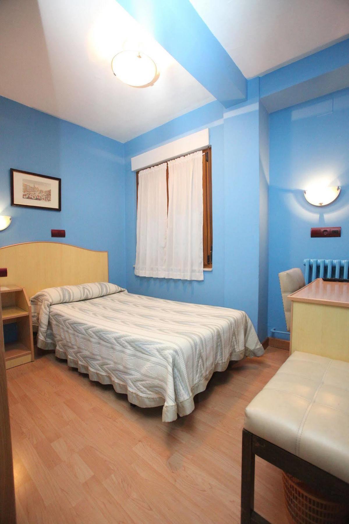 Hostal Don Suero Leon Ngoại thất bức ảnh